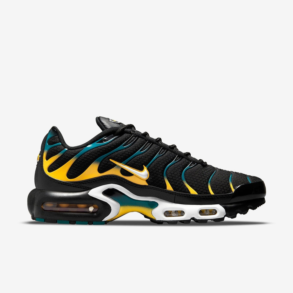 Nike Air Max Plus
'Black University Gold Spruce'