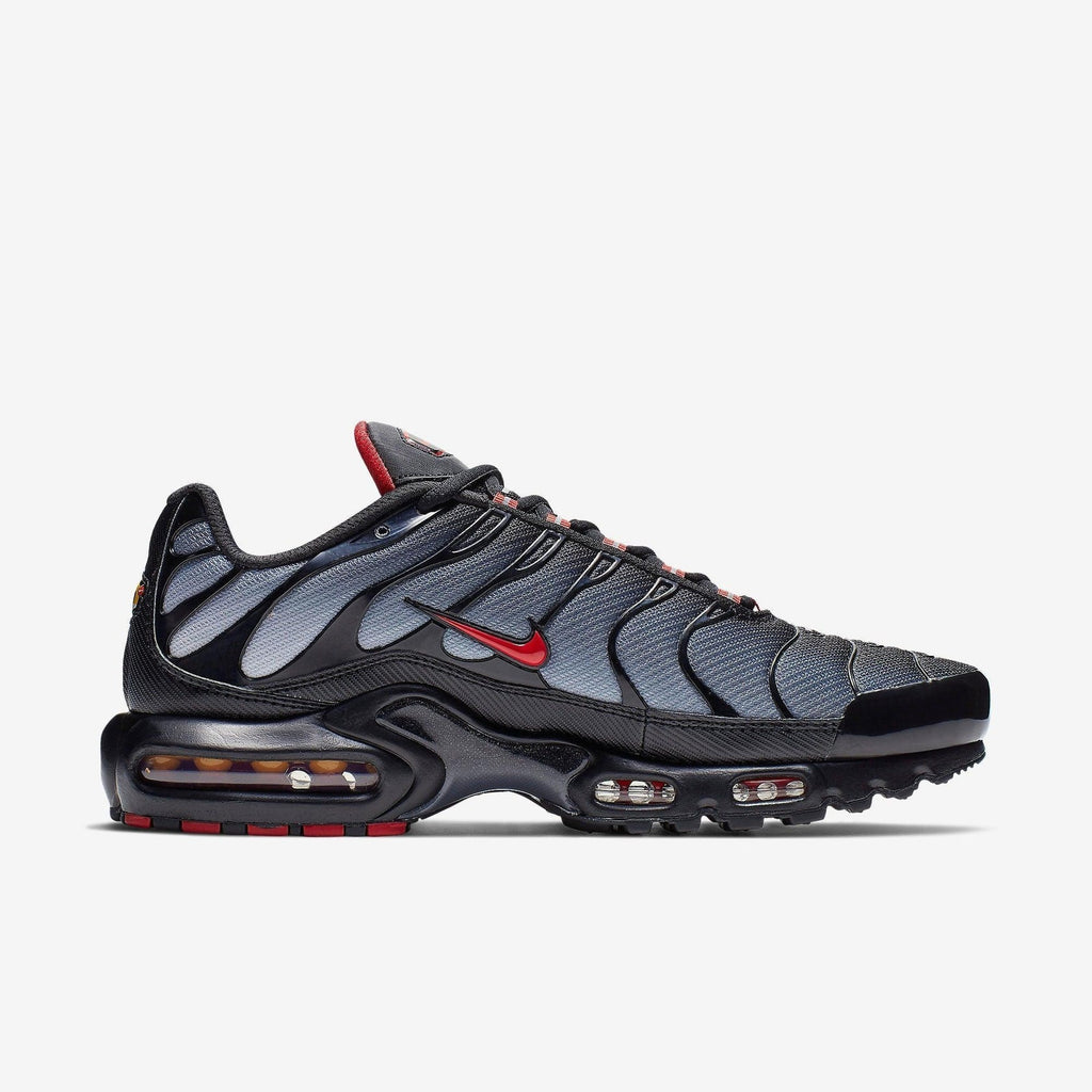 Nike Air Max Plus TN – Black Gradient Red