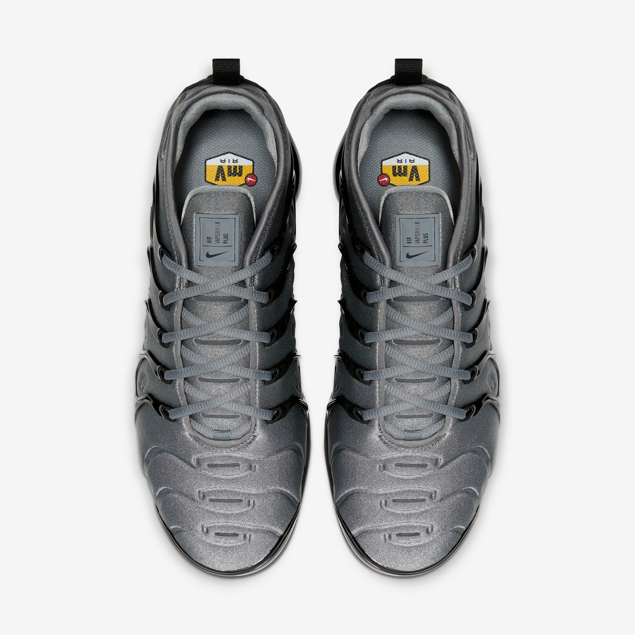 Nike Air Vapormax Plus Grey